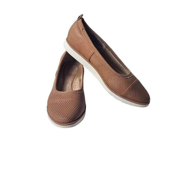 Rockport Stacie perforated ballet flats Nwb - Picture 1 of 10